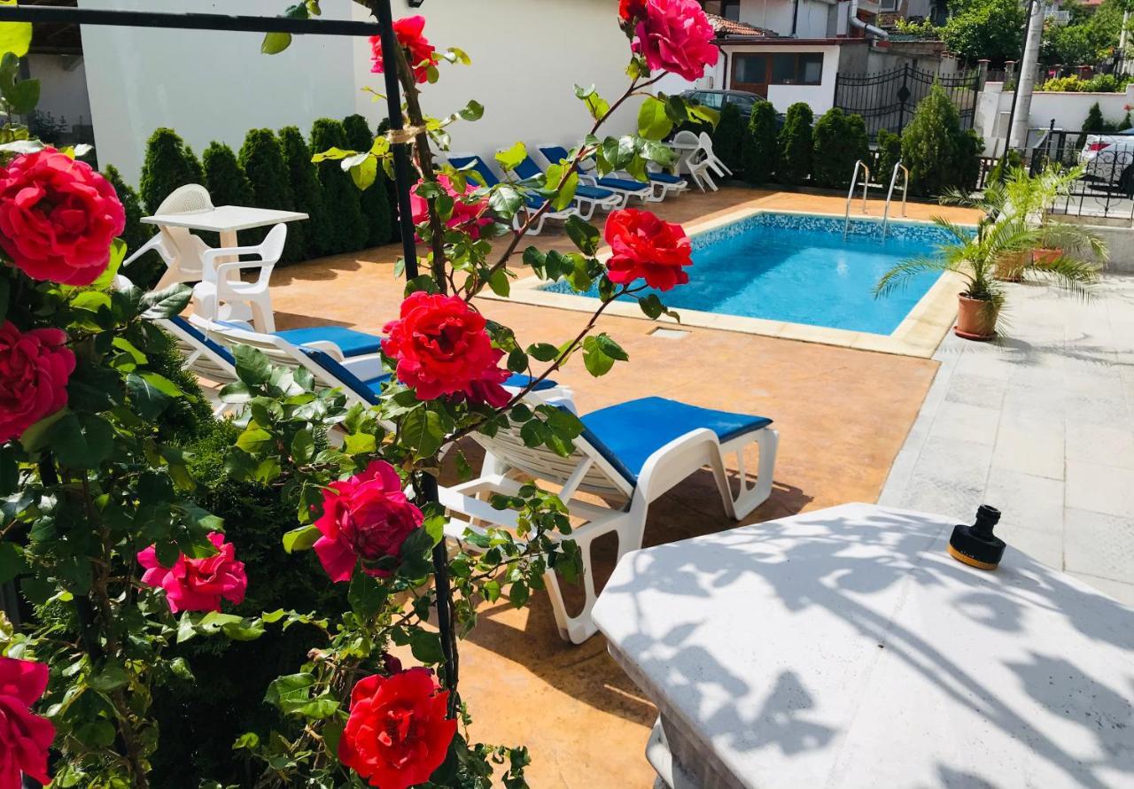 Apartment Raya Obzor Exteriér fotografie